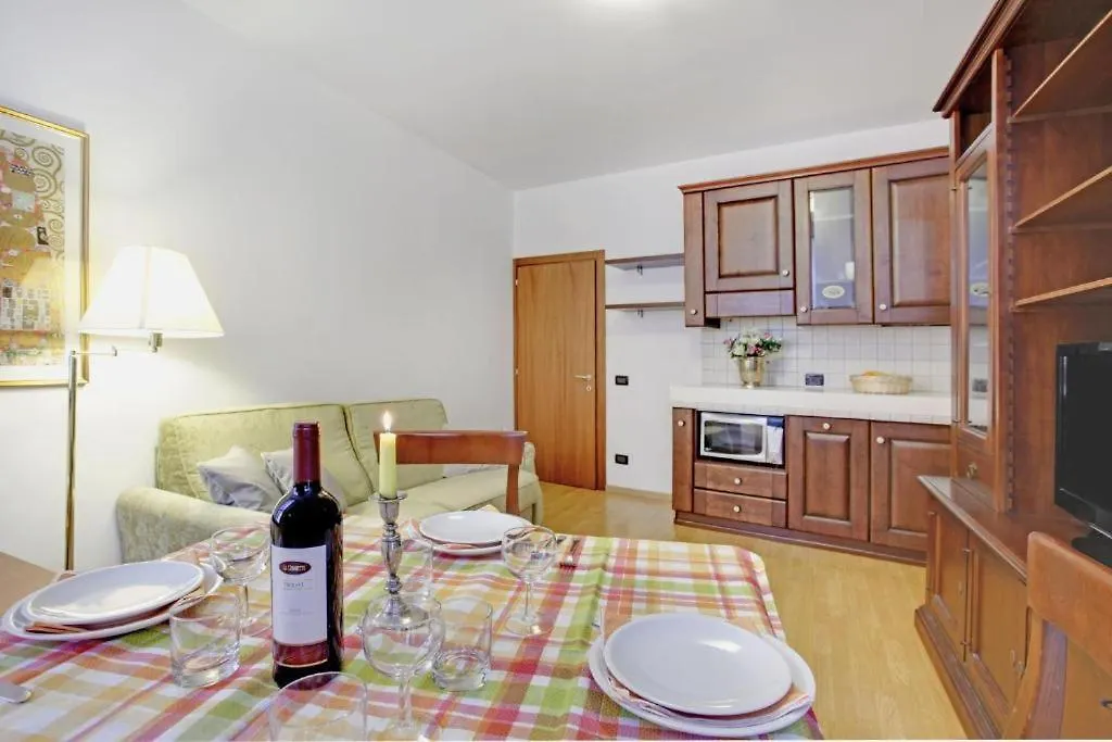 Bricola Biennale Apartments Venice