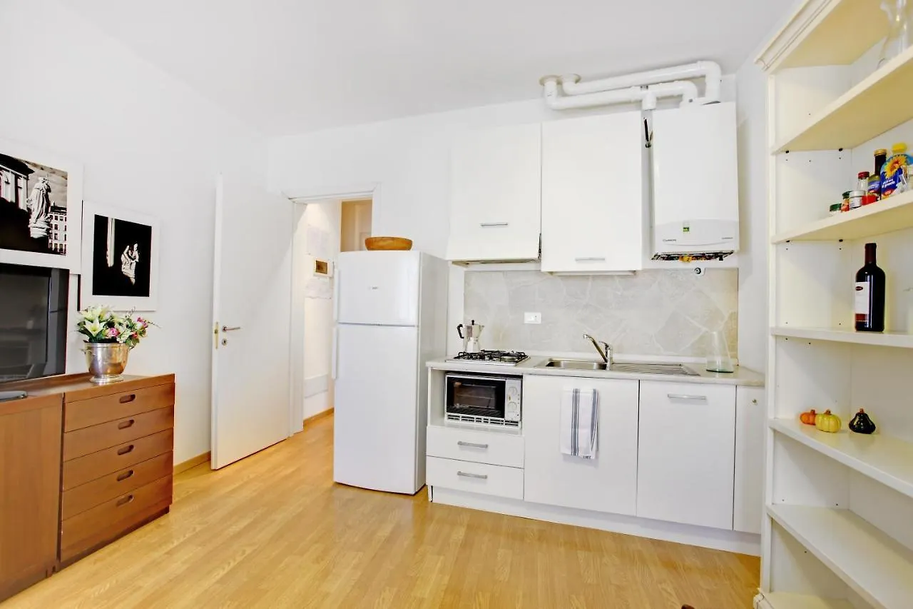 Bricola Biennale Apartments Venice