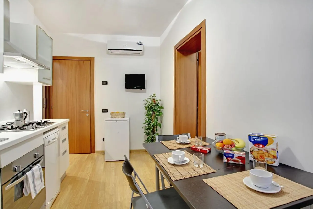 Bricola Biennale Apartments Venice 0*,  Italy